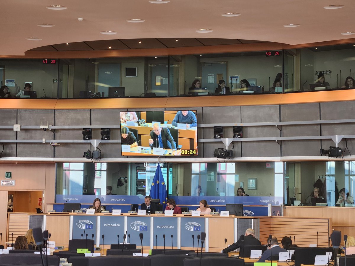 Vytenis Andriukaitis (@v_andriukaitis) on Twitter photo Questions for <a href="/EP_Environment/">ENVI Committee Press</a> meeting with <a href="/JessikaRoswall/">Jessika Roswall</a> : Will there be stronger action on antimicrobial resistance and one health approach? Also, we're very far from reaching the goals of reducing food waste - how can we do better? Questions for <a href="/EP_Environment/">ENVI Committee Press</a> meeting with <a href="/JessikaRoswall/">Jessika Roswall</a> : Will there be stronger action on antimicrobial resistance and one health approach? Also, we're very far from reaching the goals of reducing food waste - how can we do better?
