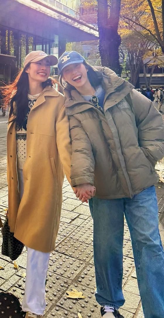 || Eendd || LOLO Only tweet media