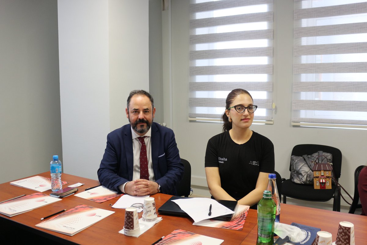 caspialabaz's tweet photo. On 7 april, the STEM Analytical Center @stemlabaz hosted a meeting with Urs Unkauf, an expert in diplomacy, energy policy, geopolitics and security issues. 1/4
#Geopolitics #Azerbaijan #Germany #thinktank #Economics #Politics https://t.co/Dkxp3uopx3