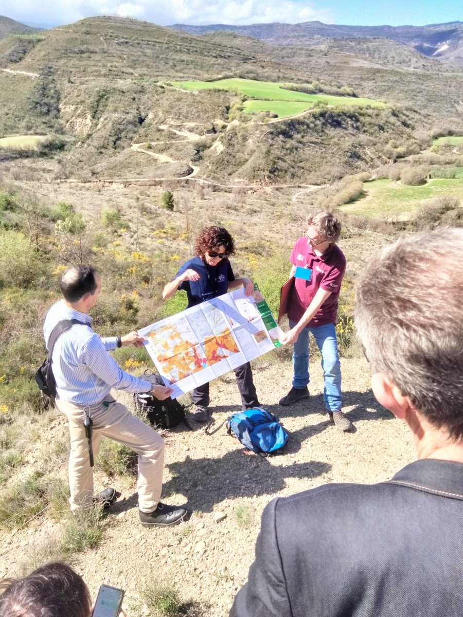ICGCat's tweet photo. 🌍Tremp acull la 16a Olimpíada Espanyola de Geologia organitzada per l'@aepect!
Els participants van poder conèixer el PGOM, el #CSTP, el #CISP i el patrimoni del @GeoparcOrigens.
Enhorabona als guanyadors! https://t.co/h97EzzQqOi