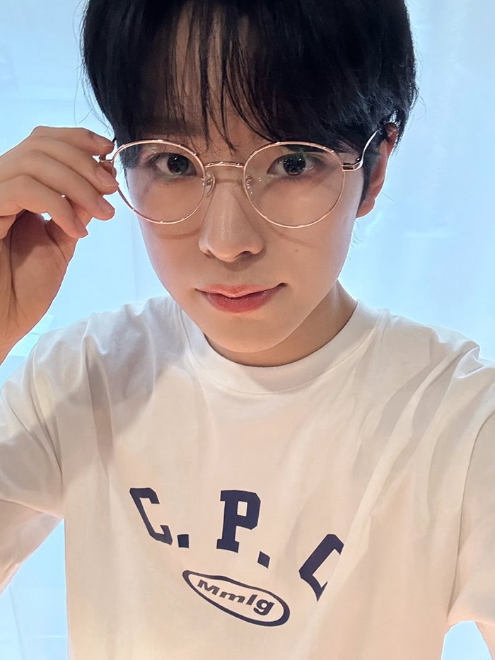파도 🌊 tweet media