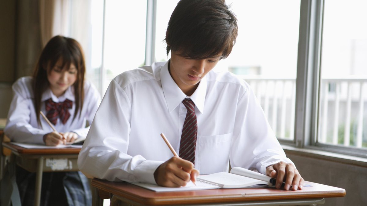 SchoolPlannerCo's tweet photo. 🎓 #Teachers, #GCSEs start soon – are your students prepared?

Our custom planners help students stay calm, focused and revision-ready.

✅ Built-in study tips
✅ Wellbeing pages
✅ Fully personalised for your school

📦 See for yourself: https://t.co/H2qj0c12r2

#GCSE2025 https://t.co/dqXmBOb9KL