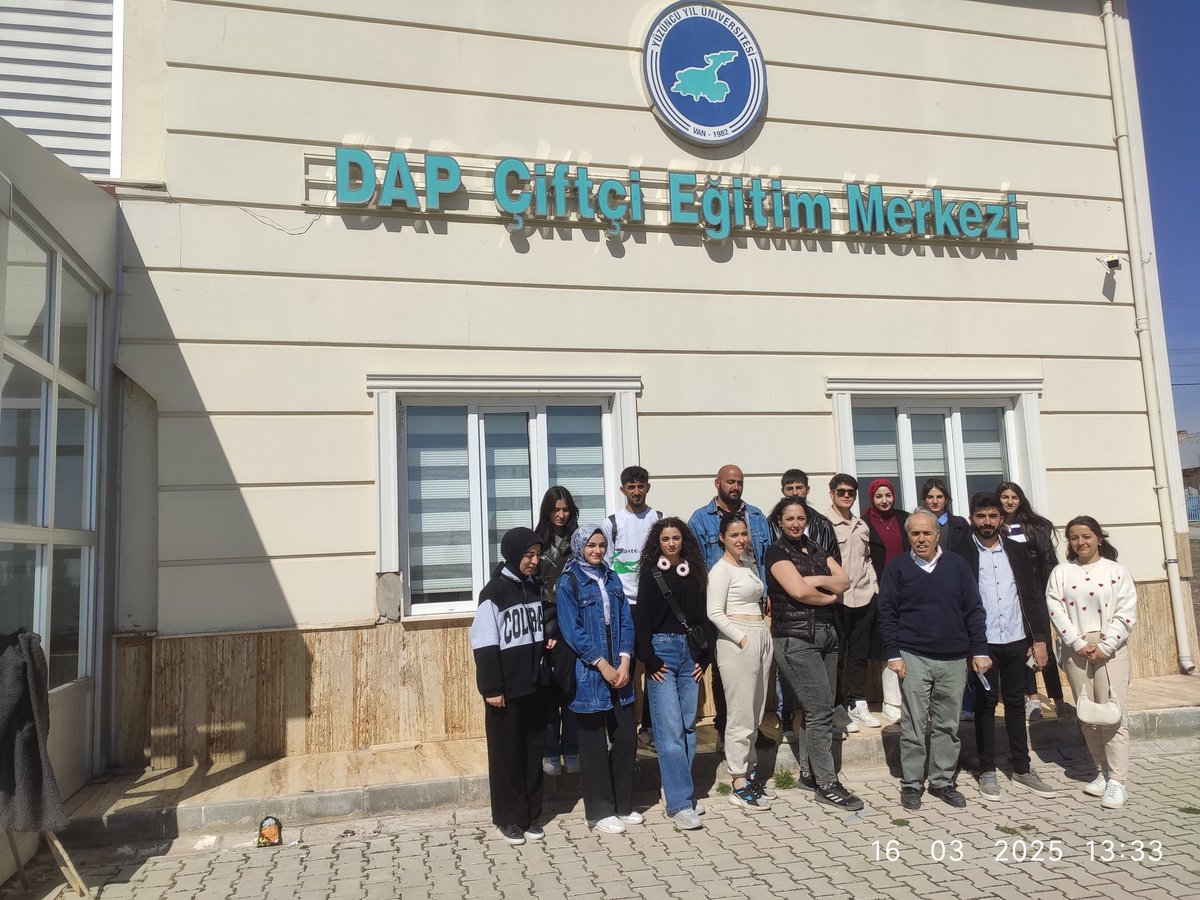 "Çiftlik Hayvanları için Rasyon Hazırlama" kursumuzu tamamladık. Kursiyerlere sertifikalarını verdik.
<a href="/DAPIDARESI/">DAP Bölge Kalkınma İdaresi Başkanlığı</a> <a href="/HaberVANYYU/">VAN YYÜ</a> <a href="/TKDKVAN/">TKDK Van İl Koordinatörlüğü</a> <a href="/Van_VHO65/">Van Bölgesi Veteriner Hekimler Odası</a> <a href="/vanlinihathoca/">Vanlı Nihat Hoca</a> <a href="/vantarimorman65/">Van İl Tarım ve Orman Müdürlüğü</a> <a href="/vanticborsa/">Van Ticaret Borsası</a> <a href="/vantsokurumsal/">Van Ticaret ve Sanayi Odası</a>