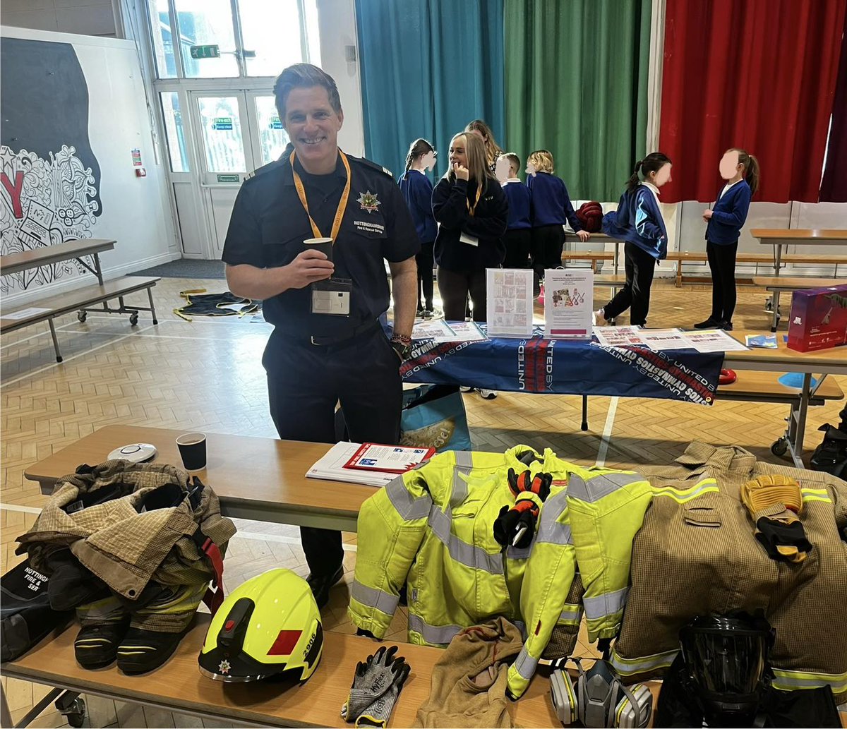 satrust_'s tweet photo. Pupils at Fairfield Spencer had a great time at their very own careers day! 🙌

Check out the images below 👇

#CareersDay #EduPost #Jobs https://t.co/BPEUue07e4