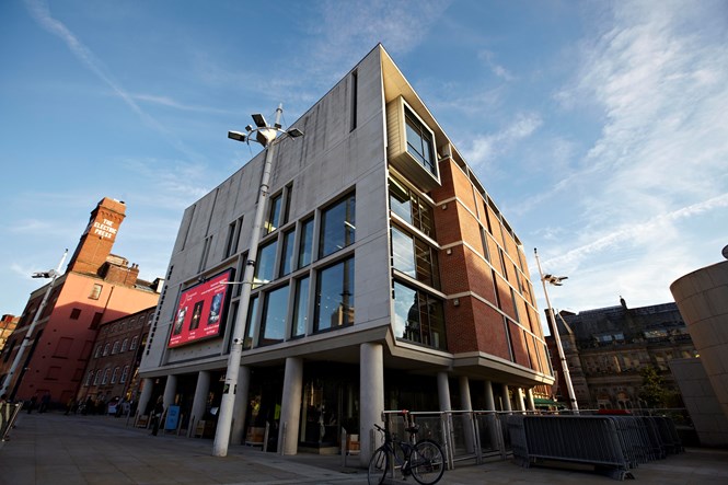 SportLeeds's tweet photo. The 2025 Leeds Sports Awards will take place on Thursday 15th May at the @carriageworks_ , right in the heart of Millennium Square. 📷📷

Tickets go on sale later this month.

#LeedsSportsAwards #SportLeeds #CarriageworksTheatre #LeedsSport https://t.co/T6zOGaAzqf