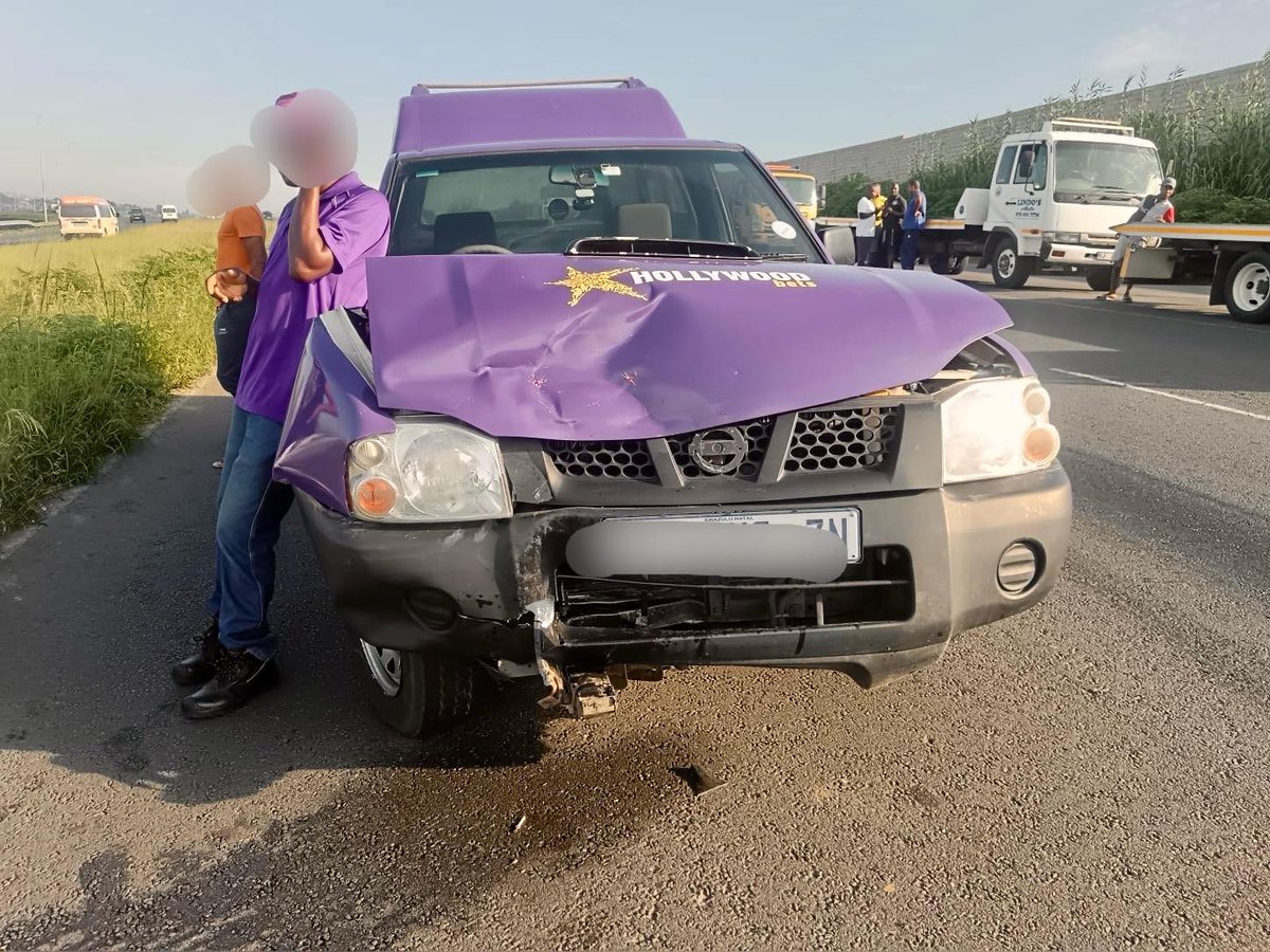 _ArriveAlive's tweet image. Driver injured when his car was rear-ended while he tried to repair the vehicle: M25 Ntuzuma - KZN

tinyurl.com/23dqru8k

#ArriveAlive #VehicleBreakdown #RUSA