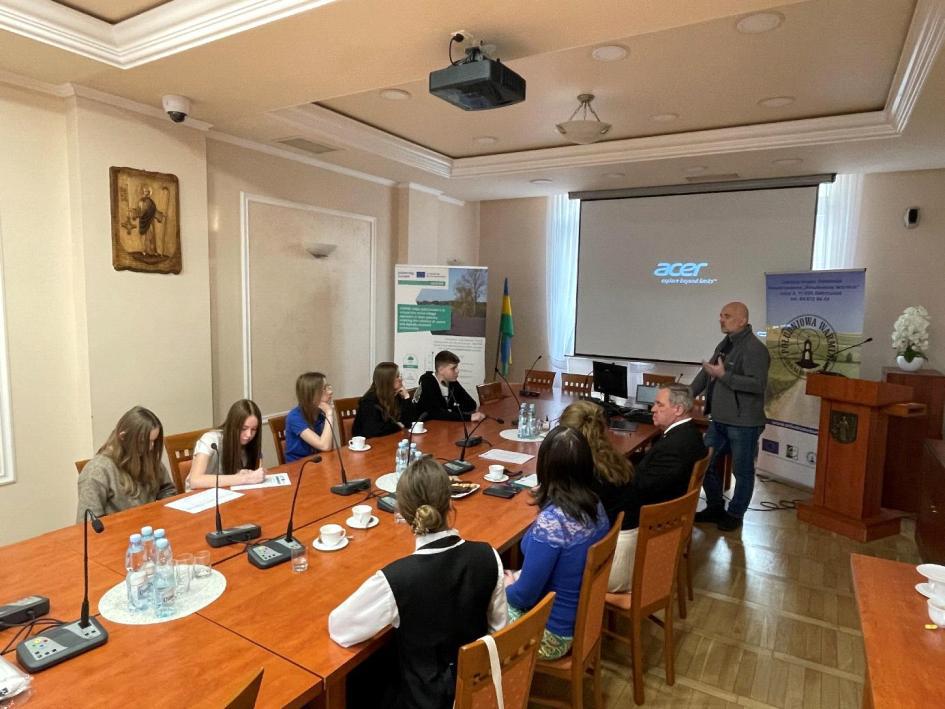 InterregINSPIRE's tweet photo. 💬 Two important #INSPIREproject meetings in Olsztynek (PL) focused on fostering cooperation between youth and the elderly in rural areas. Key topics: tackling loneliness, food management &amp; expanding intergenerational projects 🌍
Find more: https://t.co/62bucel60v 🚀 https://t.co/8bxUdZi84B
