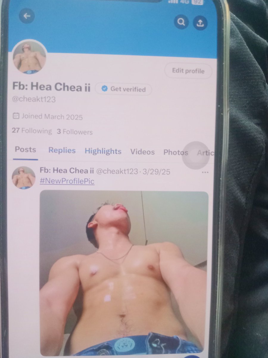 CHEA-ជា tweet media