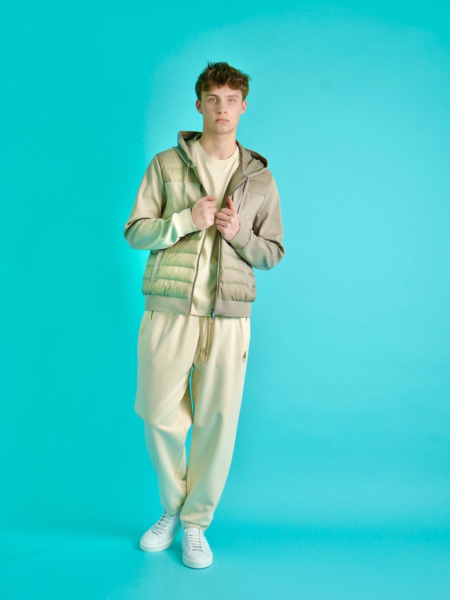 StephanMientus's tweet image. MOOSE KNUCKLES im mientus FLAGSHIP STORE, bei mientus SCHLÜTERSTRASSE und auf mientus.com 
#mientus #berlín #mooseknuckles