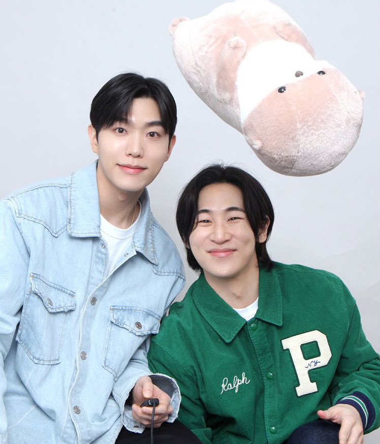 님들 리더 던지지마세요