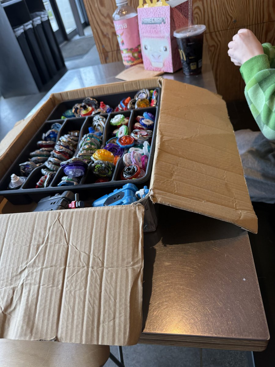 (Formerly)๐๐ฑ๐๐๐๐๐๐๐๐โค ๐ชฌ (@bitjamin) on Twitter photo Pre-tournament Prep ๐ค
<a href="/x_beyblade/">BEYBLADE OFFICIAL</a> #iLikeToSpinTops
#beyblade #BEYBLADEX #LetItRip Pre-tournament Prep ๐ค
<a href="/x_beyblade/">BEYBLADE OFFICIAL</a> #iLikeToSpinTops
#beyblade #BEYBLADEX #LetItRip