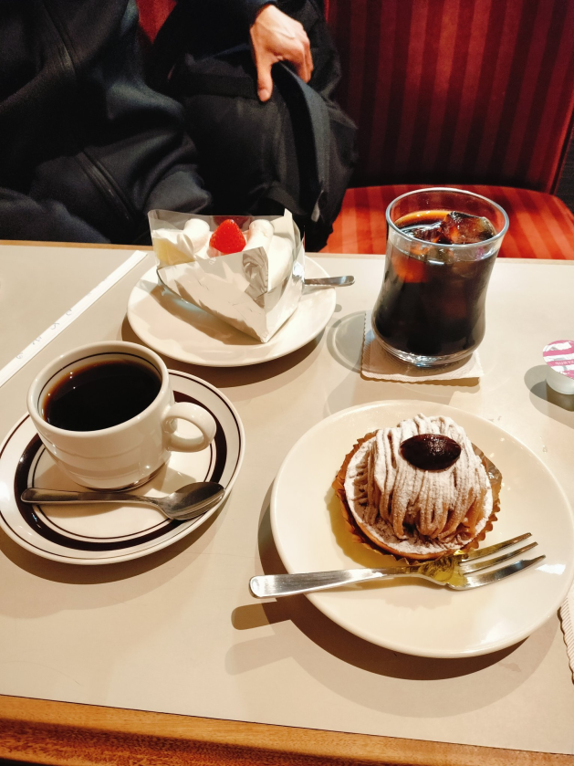 noa_00ny's tweet photo. 今日は昼からぱこってきたよｗ
事後カフェおごってくれて優しいおじさんだったなあ💕 https://t.co/H1iawxb6S2