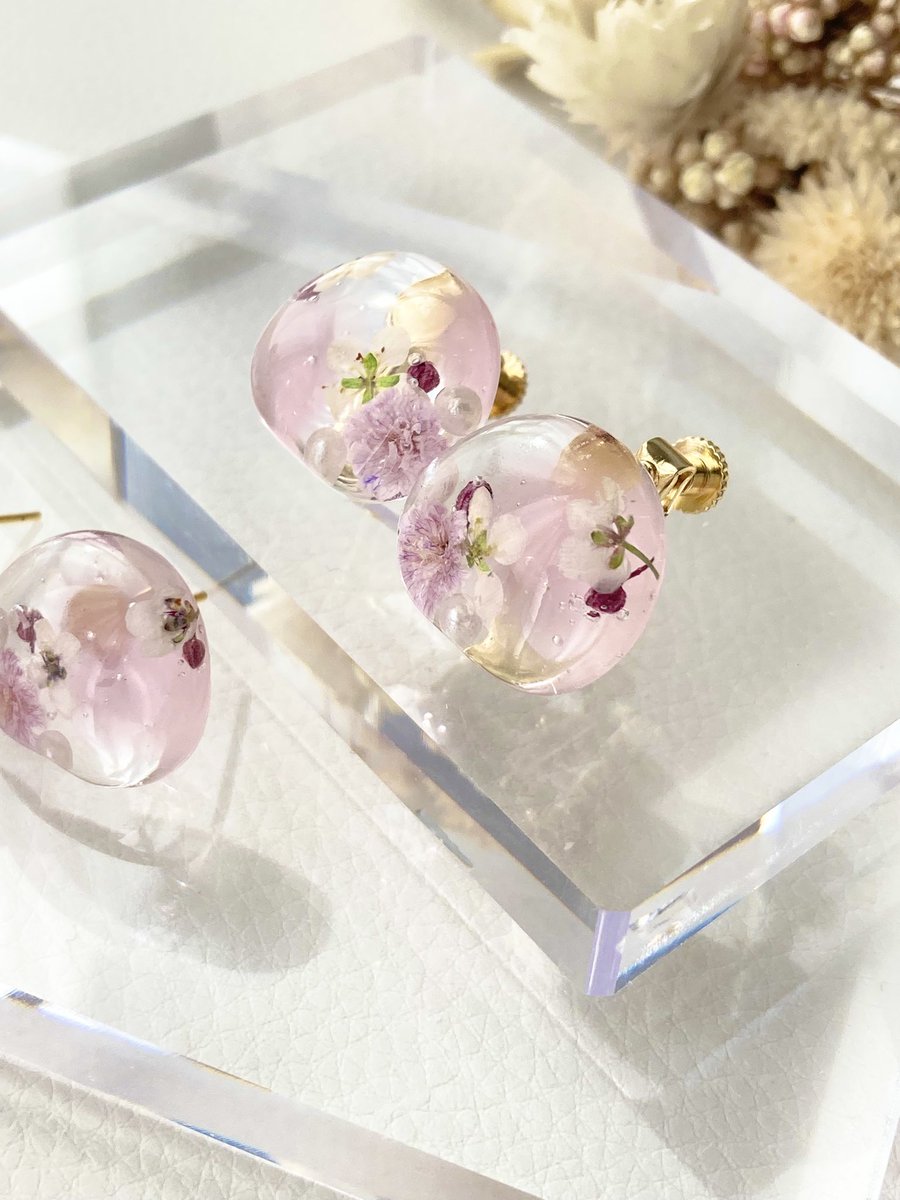 ふんわりピンク🩷
minne.com/items/40916382

#ハンドメイドアクセサリー
#ハンドメイドピアス
#レジンアクセサリー
#レジンピアス
#ステンレスピアス