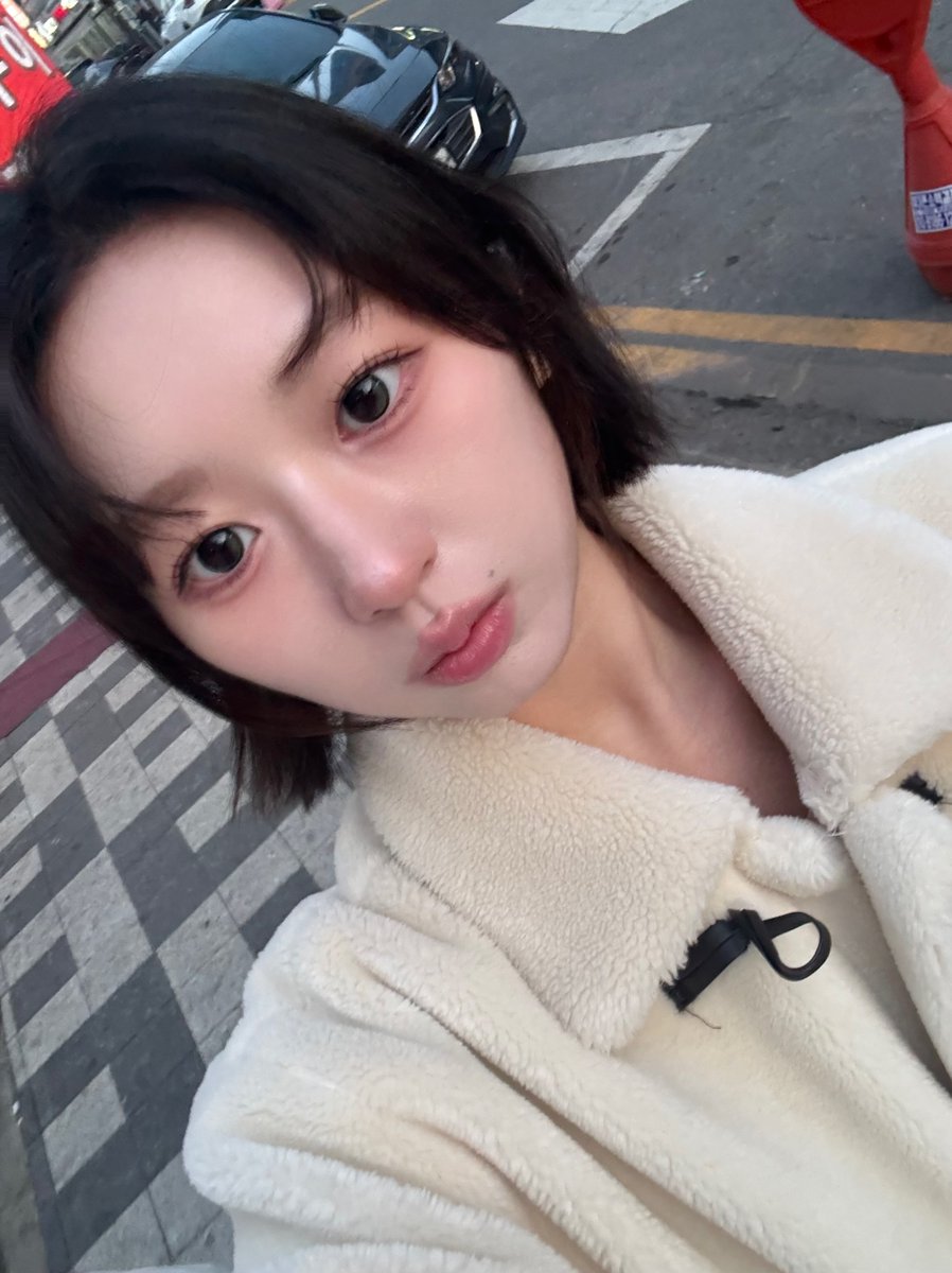 pastelgirl70538's tweet photo. 여러분 오랜만입니당 히빈이에요😚
봄이 다가오고 있는데
다들 벛꽃 구경 계획은 잡으셨나요오🎐🪽
그간 자주 못찾아왔는데
앞으론 마니 찾아오도록 노력하겠습니다🍏
#파스텔걸스 #pastelgirls #희빈 #Heebin #봄 #벛꽃🌸 #springvibes #팡팡 #pangpang #벚꽃시즌 #spring https://t.co/G64VMjneMl