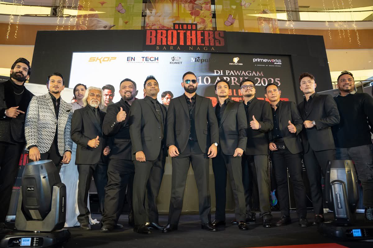 GSCinemas's tweet photo. #BloodBrothers sumpah BEST GILA wehhh!!! ๐ฏ๐ฅAksi dia bukan biasa-biasa โ meletop macam naga berapi! ๐๐ฅ
Terima kasih kepada semua yang hadir ke tayangan perdana & sidang media #FilemBloodBrothers: #BaraNaga di GSC IOI City Mall! ๐๐ซถ
Jom dapatkan tiket sekarang dan saksikan filem ni yang bakal jadi filem terbaik tahun 2025!! ๐๏ธ๐จ๐
#SapotLokal
