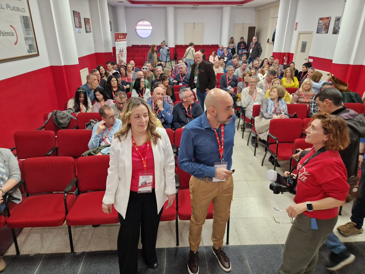 📍Hoy estamos con UGT Palencia celebrando su  15 congreso provincial 

🟣Laura Saiz tomará el relevo a Gorka López y se convertirá en la primera mujer secretaria general de UGT Palencia

💪Aún queda mucho trabajo por hacer, siempre pensando en los derechos de las personas