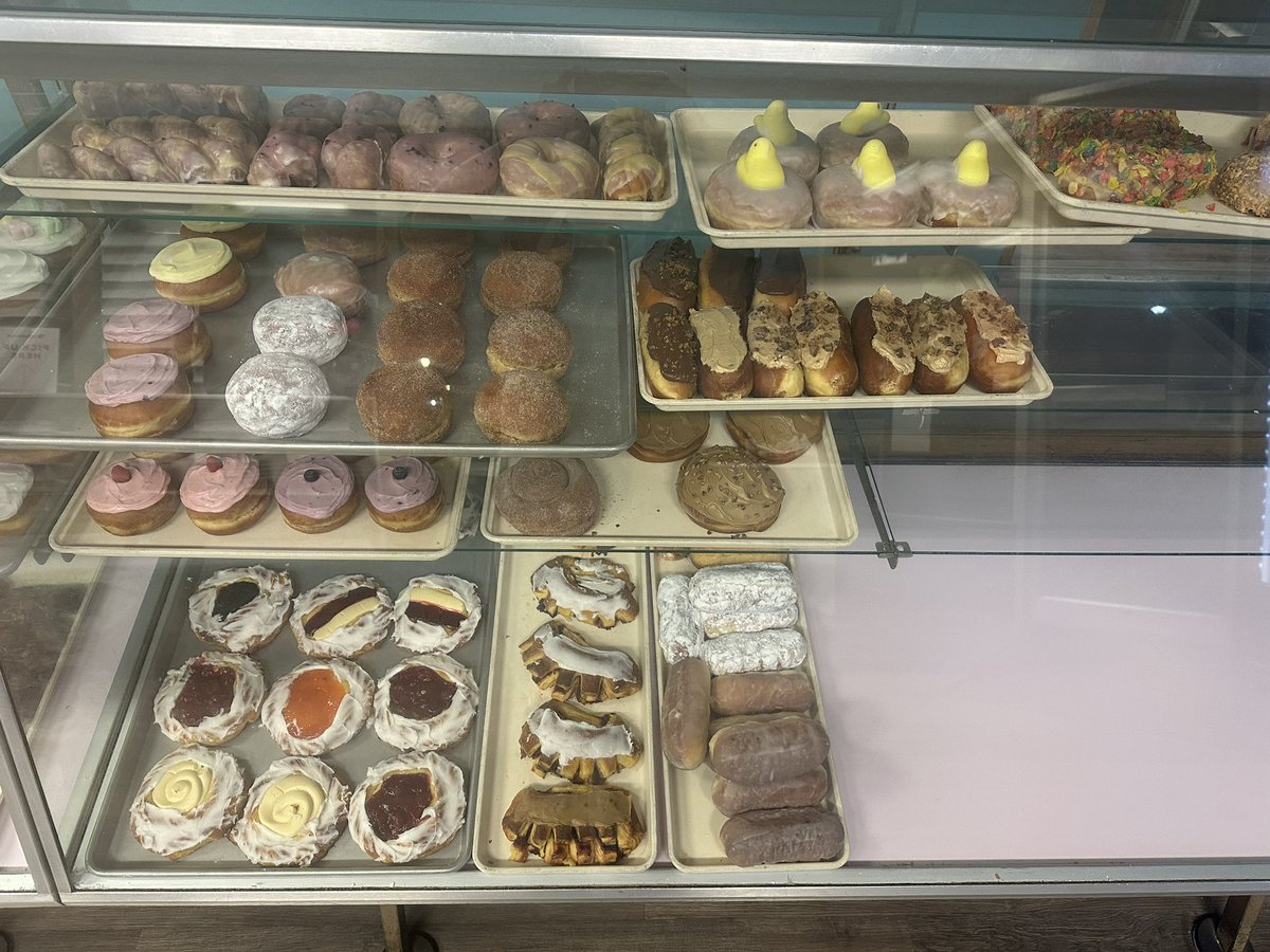 Liebermann’s And Beyond Bakery tweet media