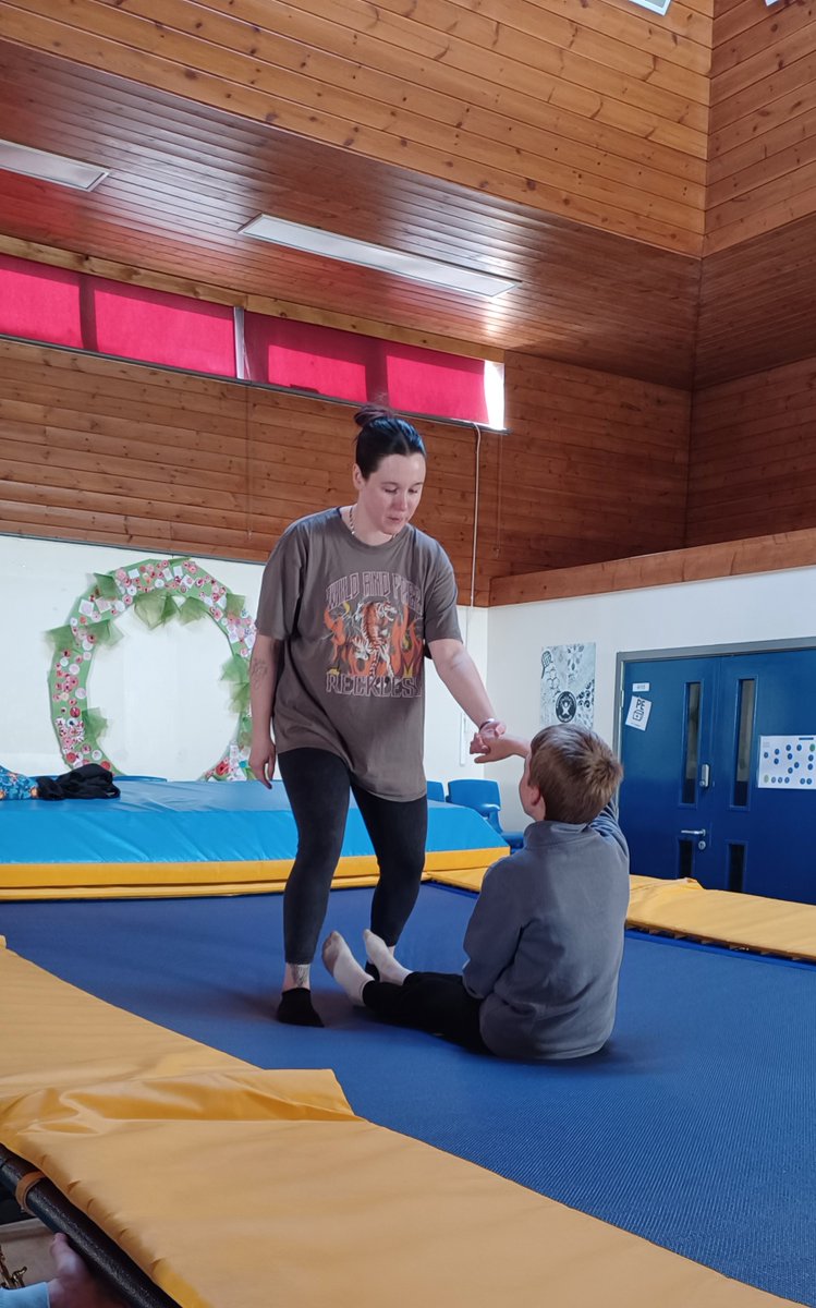 Easter Holiday fun at Applefields. Rebound training underway. 😀