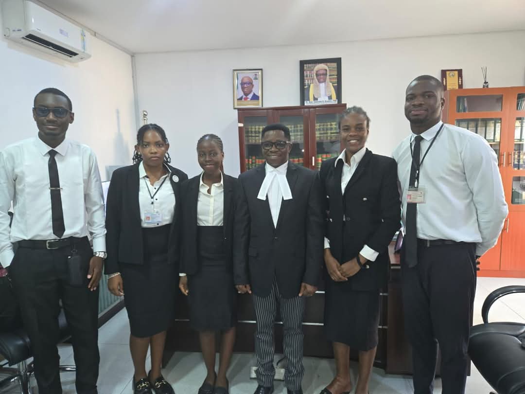 MOJEdoState's tweet photo. Edo Attorney General Affirms Government's  Commitment to Enhancing Capacity for Sustainable Development 

#justice #edo @samsonosagie5 https://t.co/XAFDnk2WGs