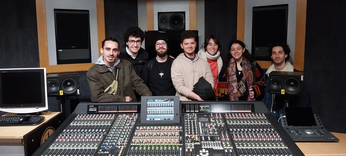 CEV - Formación Profesional en Madrid tweet media