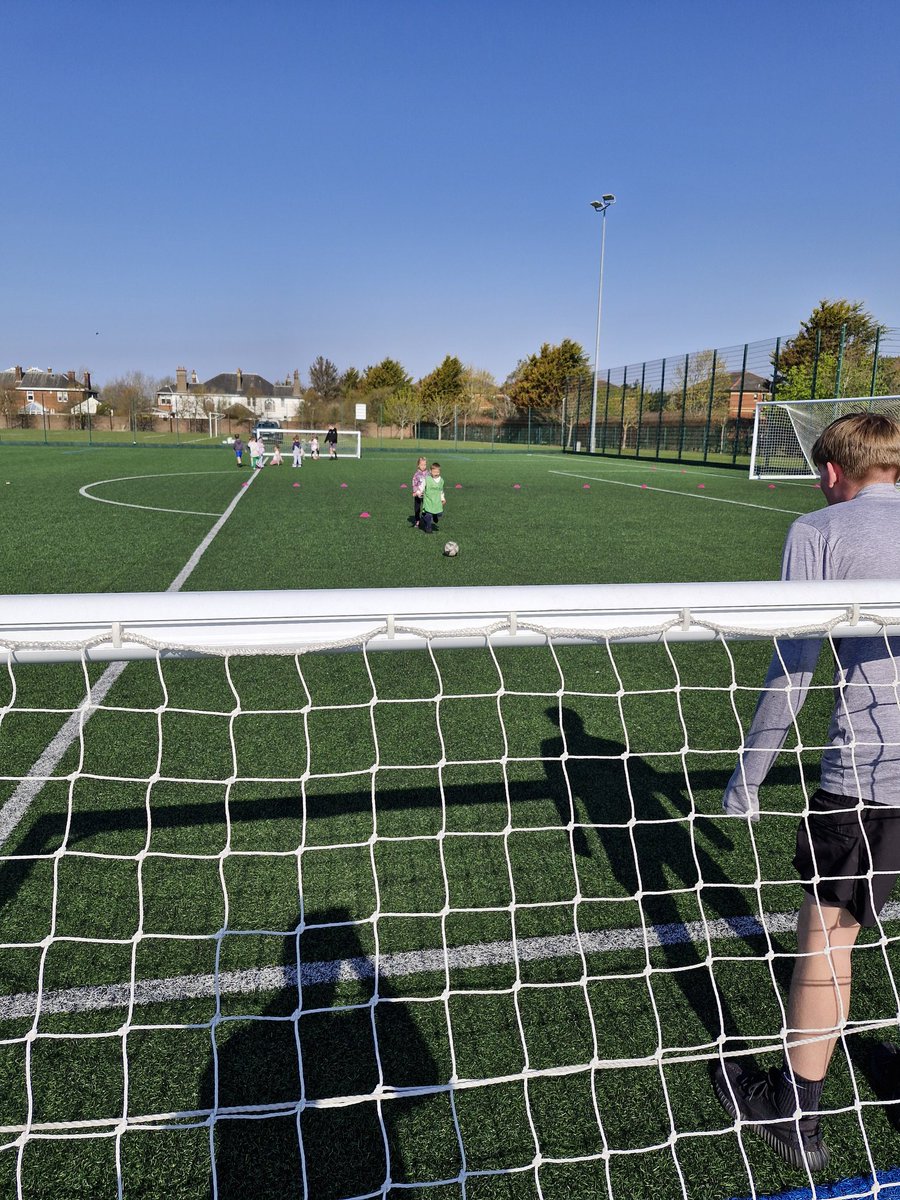 ActivePwick_SAC's tweet photo. Day 2 of our Easter Multisport Camp @pwkacademy !!
Football, Dance, Badminton and volleyball offered as today's activities ๐๐๐
@GlenburnPrimary @HeathfieldPSS @ActiveSA_SAC @KingcasePS @StNinians_PS @MonktonPS @SPSEyc #ActiveEaster #ThrivingCommunities #ActiveSchools https://t.co/T8WeoVGCkL