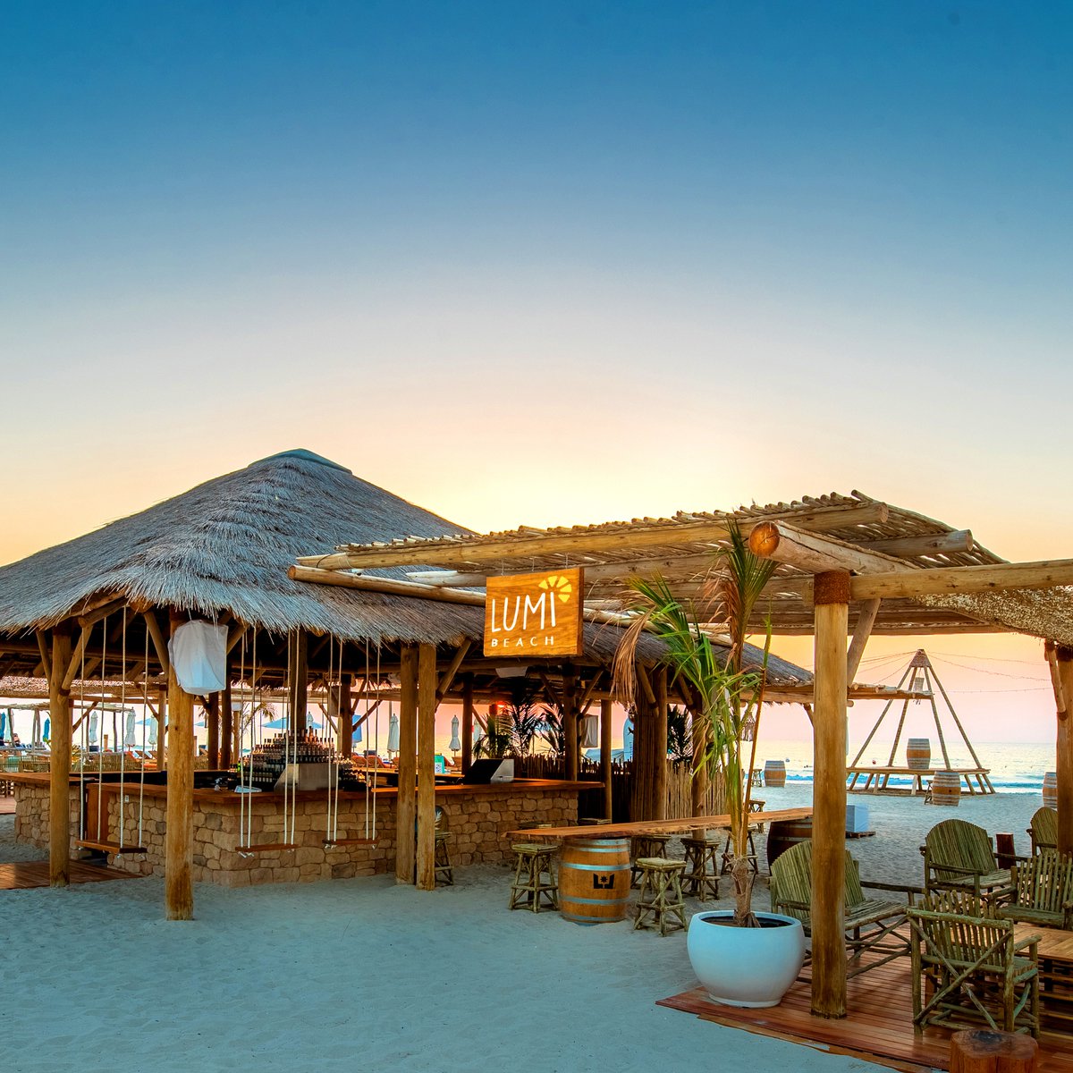 CapeReed's tweet photo. Need a custom timber structure? We bring your vision to life – from beach resorts to private homes.

Let’s talk: https://t.co/V9khienQBx

#Custom #Construction #TimberExperts https://t.co/QUaTEbuBxi