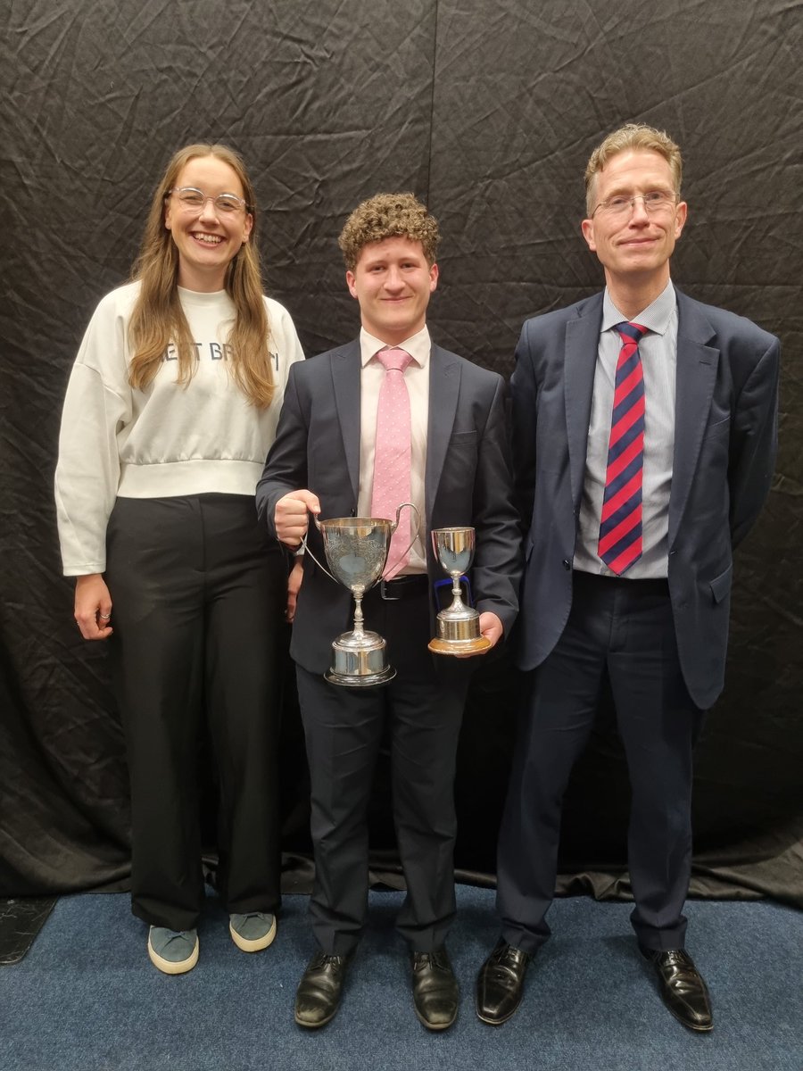 A wonderful evening of sporting celebration, including an address by local Olympian, Esme Booth, 31 captains' speeches and 46 awards, culminated in the D.R. Curry Cup being awarded to our Victor Ludorum, Harry E.
Thank you to <a href="/SportKES1/">SportKES</a> for organising and supporting. #KES