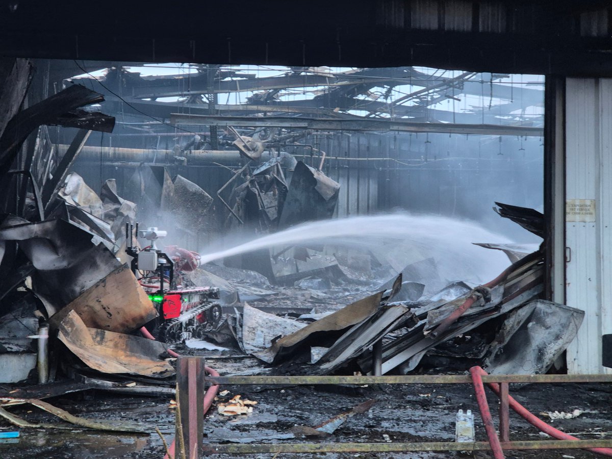 Pompiers17 tweet media