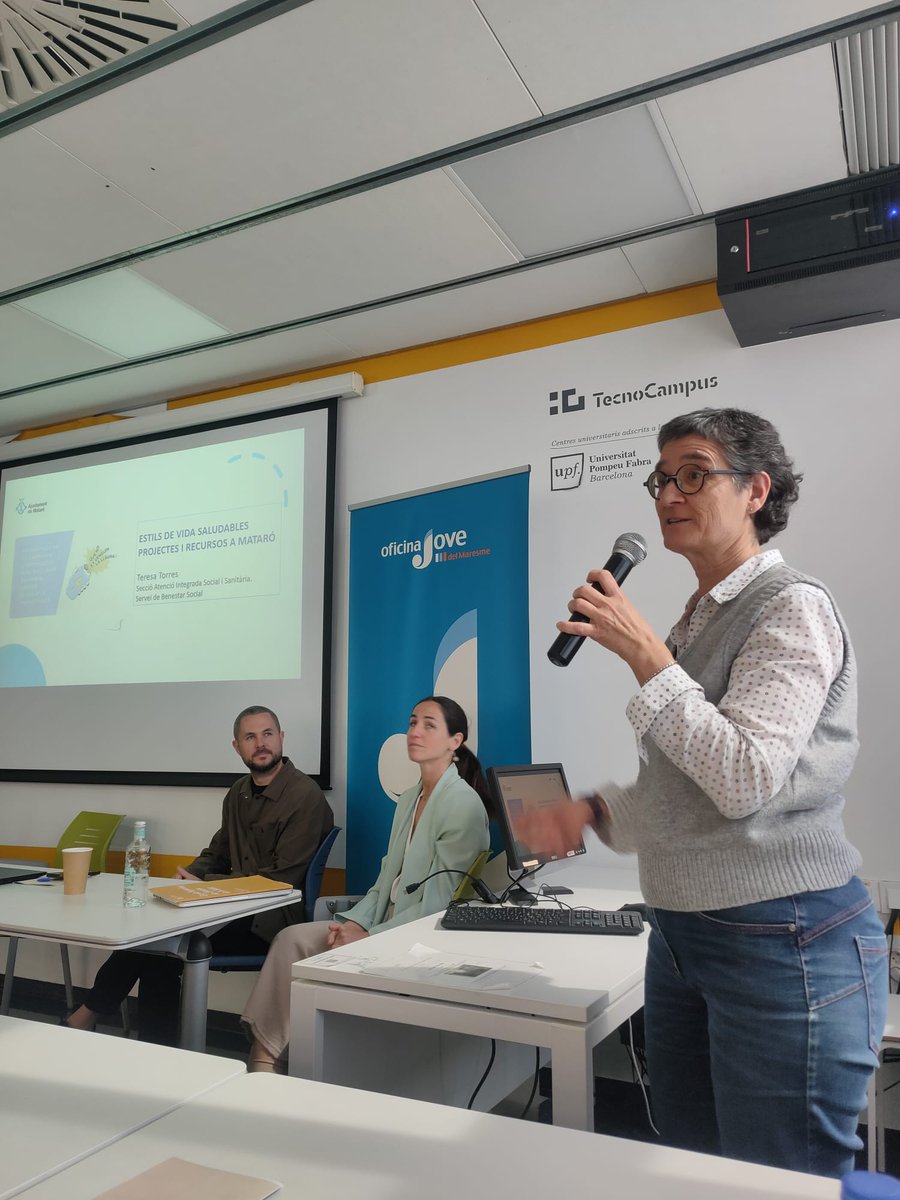 Mataró ciutat cuidadora (@matarocuida) on Twitter photo La Teresa Torre de l'#OficinadeCures <a href="/matarocat/">Ajuntament de Mataró</a> present a la taula d'experts a la "presentació de la campanya i exposició de sensibilització #begudesenergètiques" a <a href="/TecnoCampus/">TecnoCampus</a> 👏👏👏 La Teresa Torre de l'#OficinadeCures <a href="/matarocat/">Ajuntament de Mataró</a> present a la taula d'experts a la "presentació de la campanya i exposició de sensibilització #begudesenergètiques" a <a href="/TecnoCampus/">TecnoCampus</a> 👏👏👏