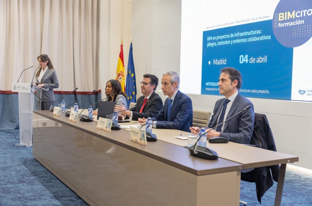 cogiti's tweet photo. 🔹 El pte. de COGITI e INGITE, @ToniGaldonRuiz , participó en la jornada “Formación BIM en la contratación pública” organizada por @CitopMadrid con apoyo del @INGITE_ES .
➡️ Impulsando una obra pública más eficiente y digital.
📎 Info: https://t.co/gOvJREJGUr
#BIM #INGITE https://t.co/03NagLLKM8