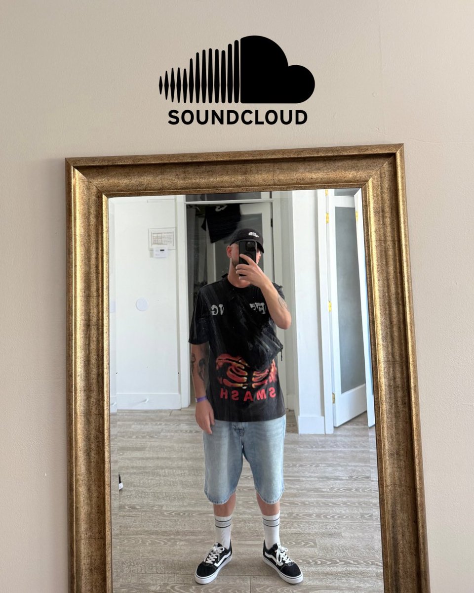 iambobbyharvey's tweet photo. Huge shout to @SoundCloud for adding ‘Never Enough’ to the ‘New &amp; Exclusive’ playlist!! ❤️ Hit the link below to listen now 🔗 Exclusive to Soundcloud 🔊

https://t.co/DypypgjjWp https://t.co/9FNECEfPjy
