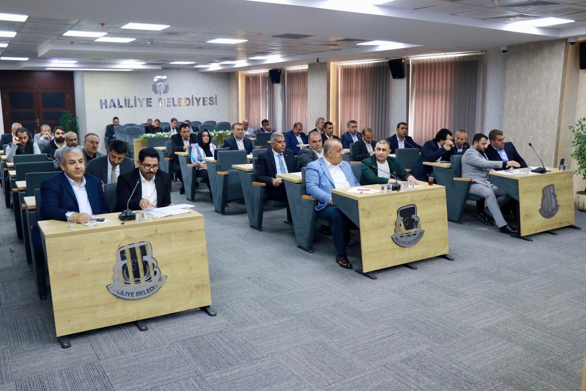 Haliliye belediyesi Nisan ayı ikinci meclis toplantımızı gerçekleştirdik.Alınan kararlar ilçemiz için hayırlı olsun. <a href="/mcanpolatnet/">Mehmet CANPOLAT 🇹🇷</a> <a href="/Abdurrahman_atv/">Abdurrahman Tanrıverdi</a> <a href="/SenbayramFuat/">Fuat Şenbayram</a>