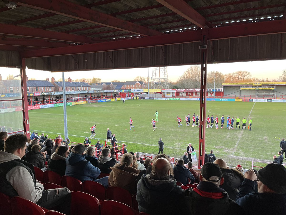 RedpathConnor's tweet image. 📆01/04/2025
🏆National League Cup Semi-Final
👥Altrincham FC 1-2 Leeds United U21
🎟️ £0 (Scout Ticket)
🏟️J. Davidson Stadium
-
#scouting #groundhopping #groundhopper #alty #lufc