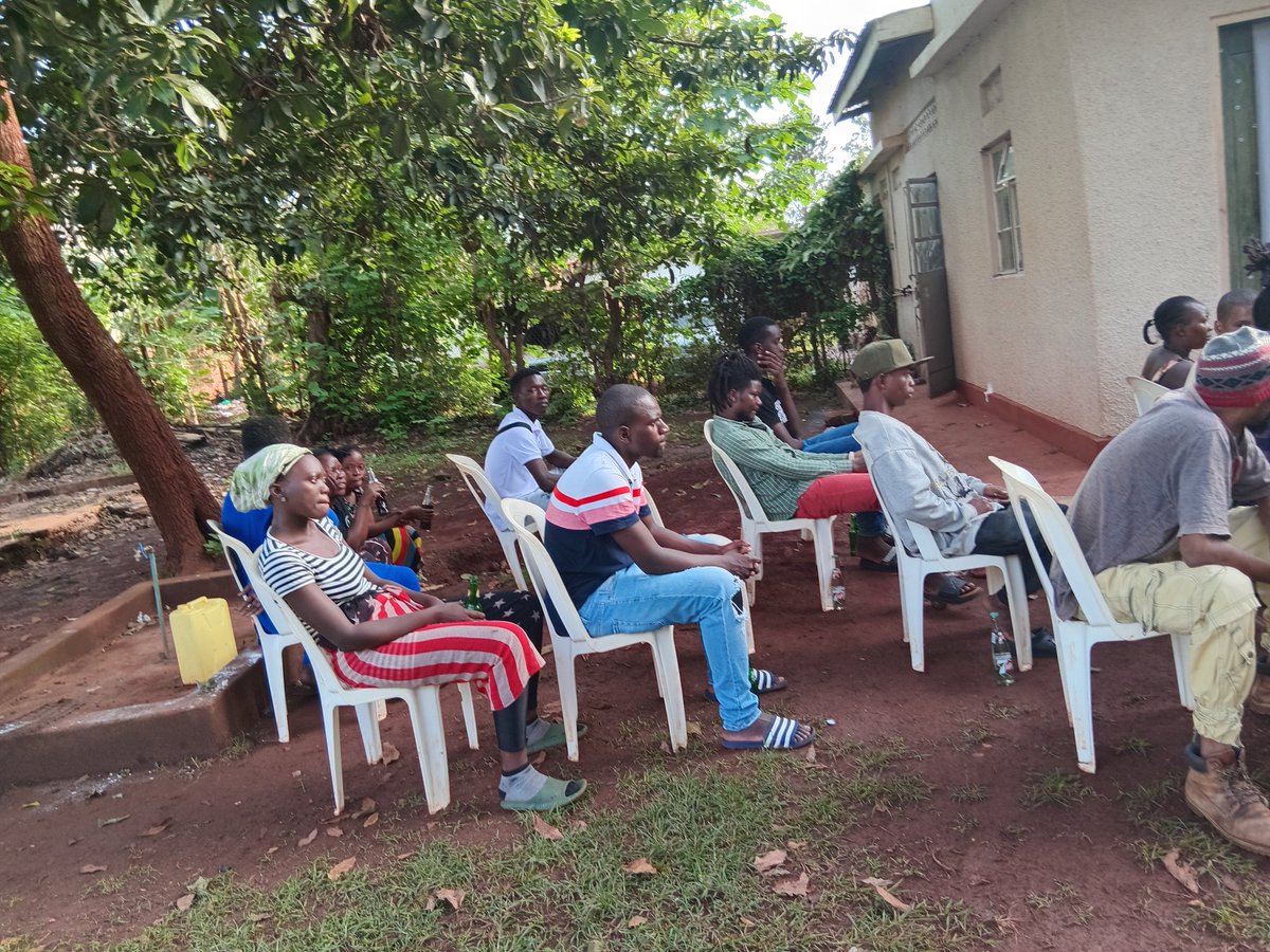 Thanks to everyone who turnup, the event was lit, now youth in jinja city are getting to understand more about suicide prevention and MH, we call upon all suicide prevention organisations world wide to come in and work with us.