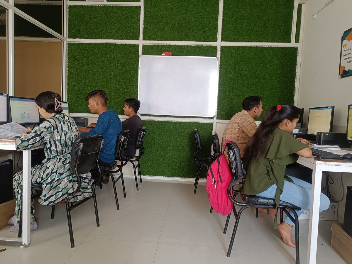 NextGenCom25318's tweet image. 🚀💻 Welcome to NextGen Computer Institute!
🌐 Website :- nextgenindore.com/courses/all-co…
#NextGenCoding #LearnToCode #TechFuture #CodingClasses #WebDevelopment #PythonProgramming #CareerInTech #DigitalSkills #ComputerInstitute #ITTraining #NextGenVibes #ProgrammingLife #indoreclasses