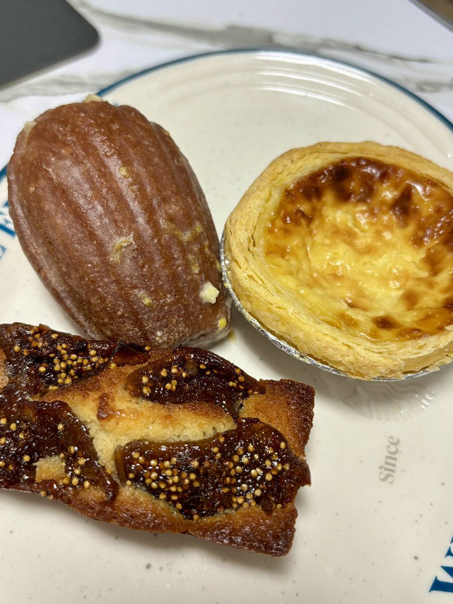 useowayo's tweet photo. 포장도 너무 귀엽고 가장 궁금했던 것들 먼저 먹어봤는데 다 맛있어서 기분이 좋아졌다,. ૮⸝⸝o̴̶̷᷄ ·̭ o̴̶̷᷄⸝⸝ა🩷 https://t.co/D46JZhniNA