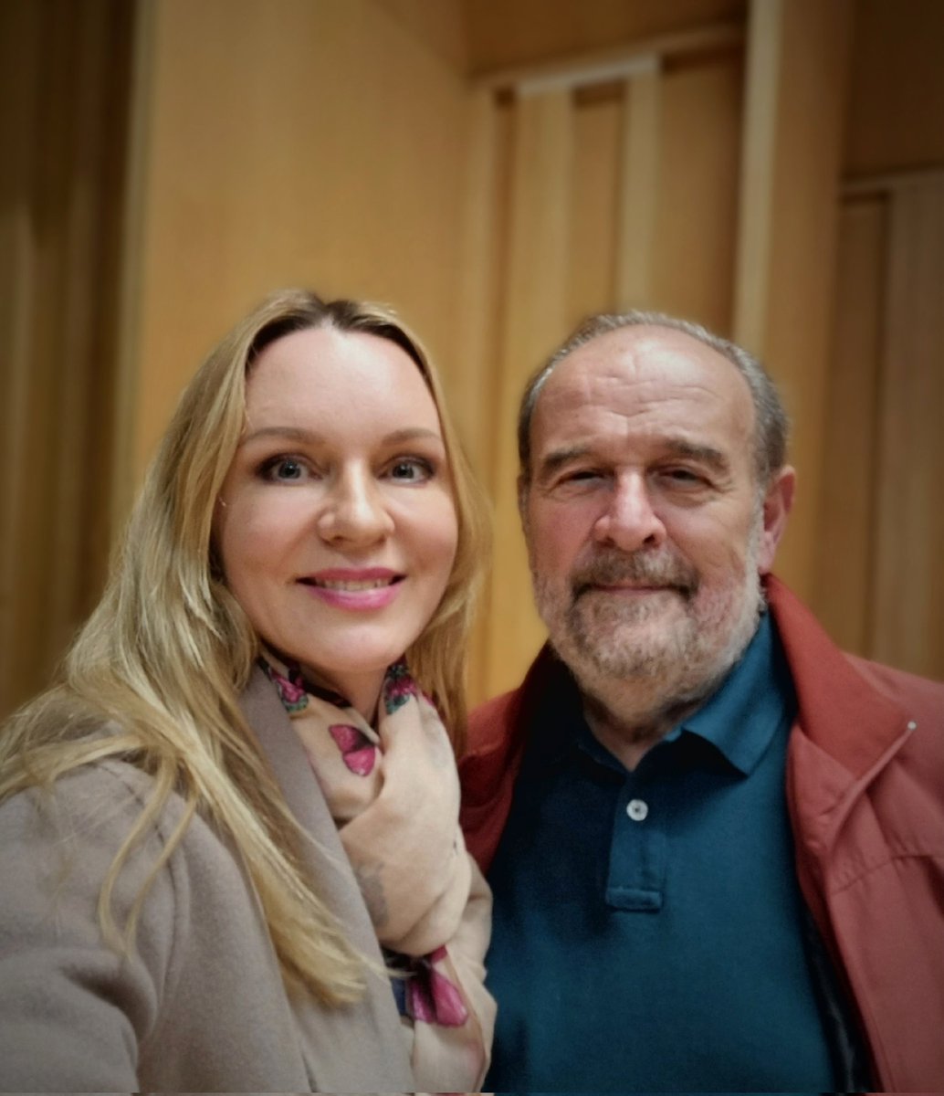 TretyakovaKat's tweet photo. Yesterday, I had an AMAZING  opportunity to work with the unique and admirable Lied expert #HelmutDeutsch!
#KaterinaEstradaTretyakova #KaterinaTretyakova #HelmutDeutsch #lied #strauss #richardstrauss  #liederabend #pianista #cantante  #palaudelamusicacatalana https://t.co/S2ZXNFYywQ