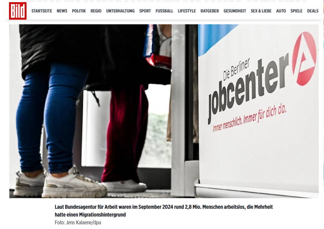 WAS WIR SCHON IMMER VERMUTET HABEN. +++ Insgesamt haben 1,5 Mio. Arbeitslose einen Migrationshintergrund, das sind 54 Prozent aller 2,8 Mio. Arbeitslosen.
▶︎ Von den Arbeitslosen mit Migrationshintergrund sind rund 80 Prozent selbst nach Deutschland eingewandert, 19 Prozent