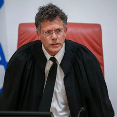 golyatdavidov tweet picture