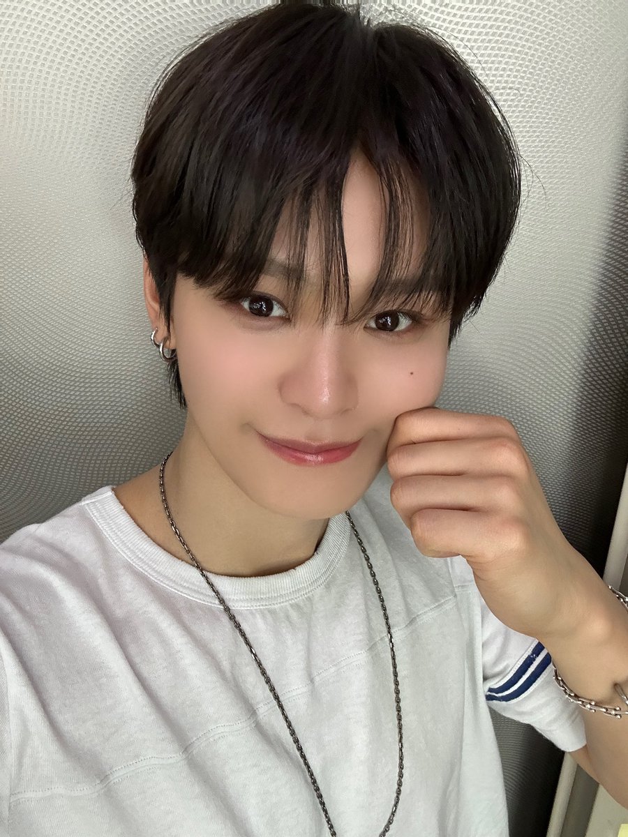 TPST__official's tweet photo. [📸TEMPIC]

25.04.08 #더쇼

🖤오늘의 템페스트🤍

#TEMPEST #템페스트
#한빈 #형섭 #혁 #은찬 #LEW #태래
#RE_Full_of_Youth #Unfreeze 
#TPST_Unfreeze 
#THESHOW https://t.co/7Y4gGqEUoH