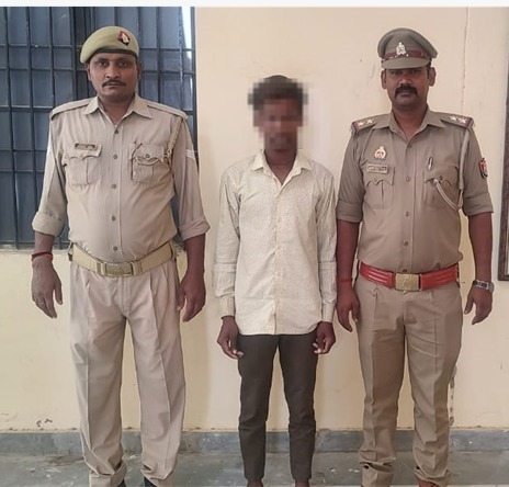 DcpGomti's tweet photo. थाना सिन्धोरा पुलिस ने अपहरण के मुकदमें में वांछित अभियुक्त राजू बनवासी को किया गिरफ्तार।#UPPolice #PoliceCommissionerateVaranasi https://t.co/RWteuGeenv