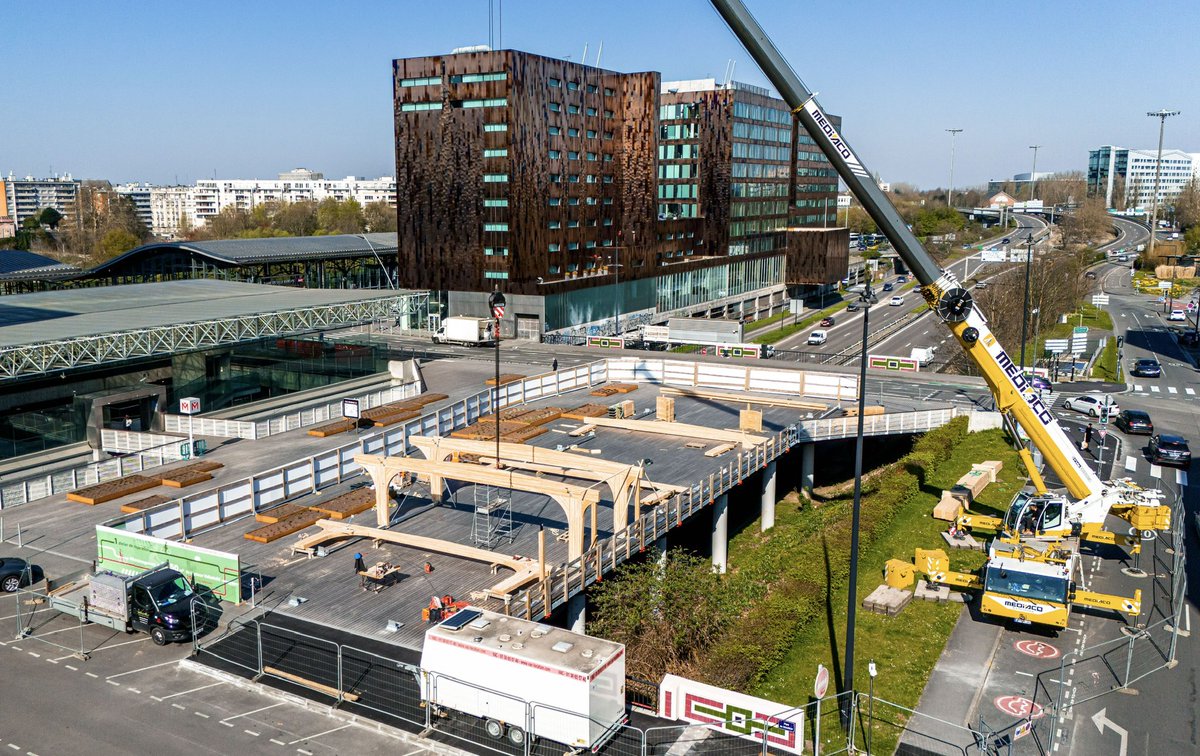 Damien Castelain tweet media