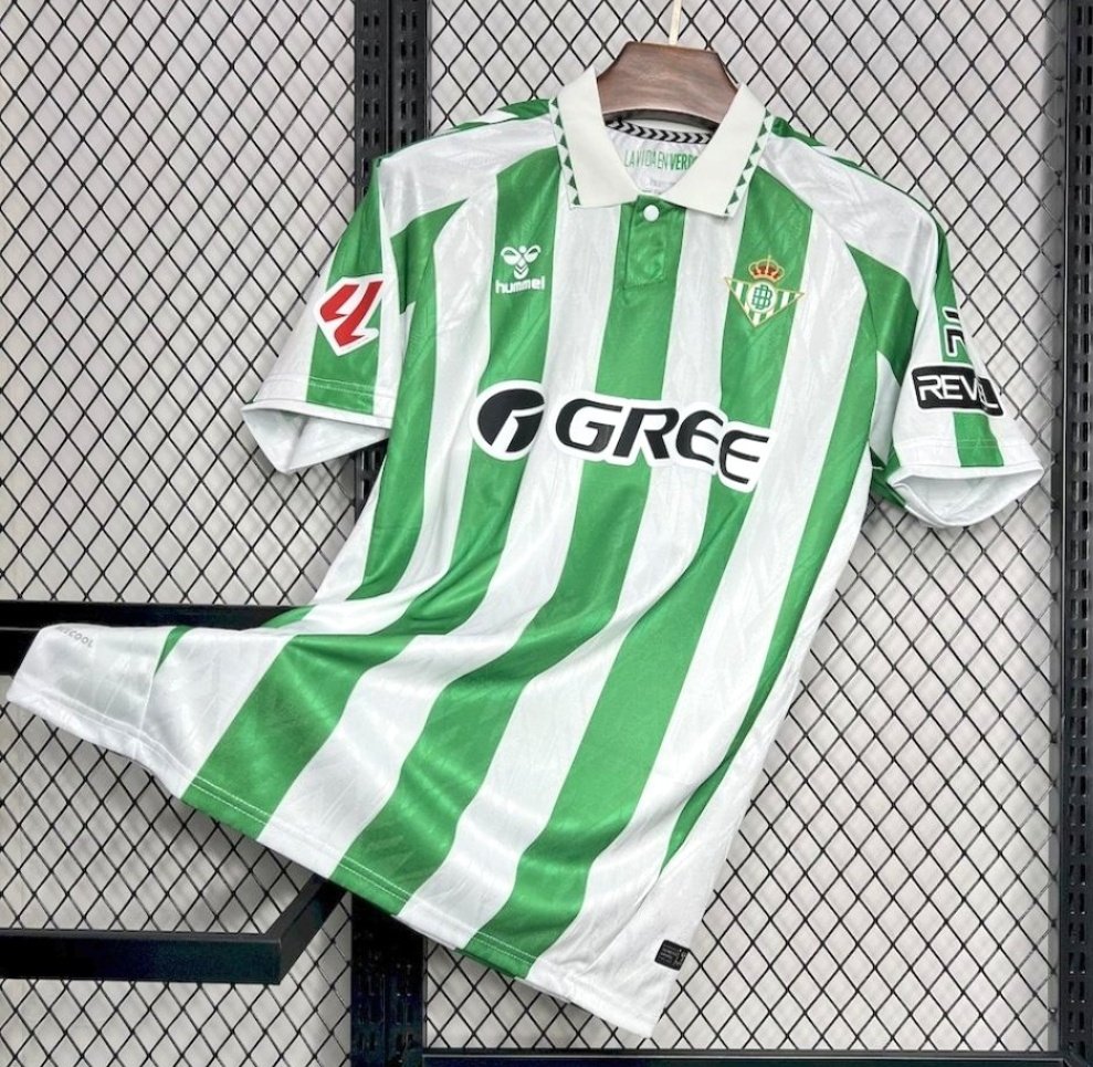 NataliaSnchz93's tweet photo. 🚨¡¡SORTEO INTERNACIONAL!!🚨

Camiseta A ELEGIR por el ganador👕

✅️ Seguirnos @NataliaSnchz93 y @Camis_soccer
🔄 Dar RT al tweet
💬 Cuántos más amigos menciones, más posibilidades.

🏆Ganador, 12/4
🍀¡SUERTE! 🍀 https://t.co/dBq3wkTi4I