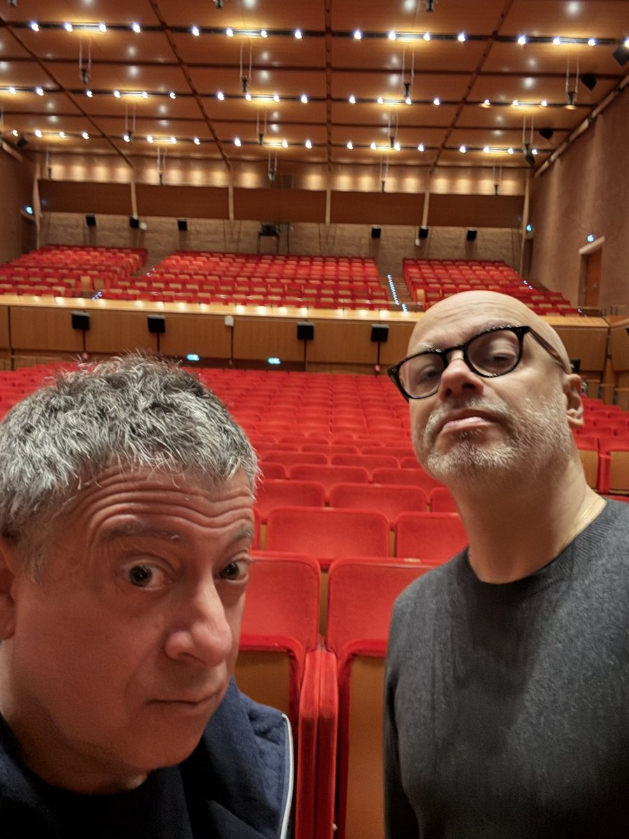 SalernoSal's tweet photo. Lavori in corso. Verso l’ottantesimo del 25 aprile.
#propaganda25
#propagandalive @La7tv https://t.co/LiC1wmrdM1