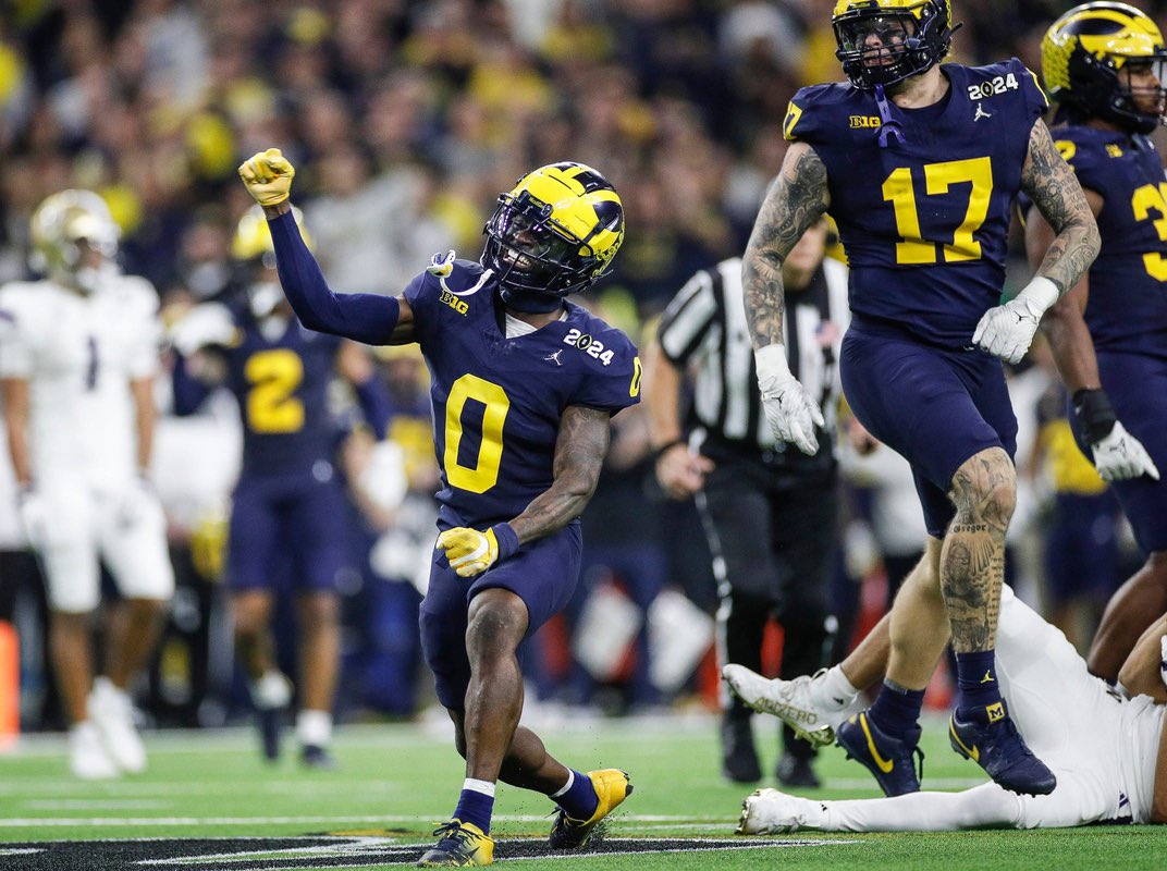 _CjAgnew2's tweet image. I will be at the @UMichFootball spring Practice 4/8/25 @CoachRayRapley @Coach_SMoore @CoachNGilbert @MIexposure @TheD_Zone @UMichCoachEspo @JavidJames8 @MIexposure @MidwestFootbal1 @PrepRedzoneMI @BellevilleFB