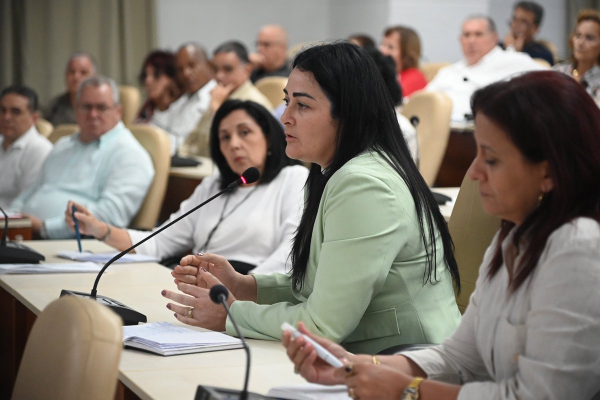 Reconoce Gobierno cubano el arduo trabajo, el sacrificio y la entrega diaria de los trabajadores del sector de la Salud #Cuba #Salud

Ver más detalles:

pcc.cu/reconoce-gobie…