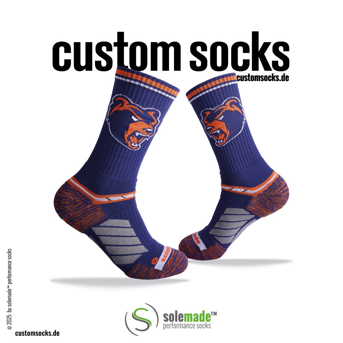 #customsocks - Shoutout an die Hannover Grizzlies, die erneut custom socks in der Crew hight bestellt haben.
got socks? -

customsocks.de

- - - 
#solemade #wedocustom #teamsocks #teamsocken #teamwear #mostcomfysocks #keepyoursockgamestrong #hannovergrizzlies #gotsocks?