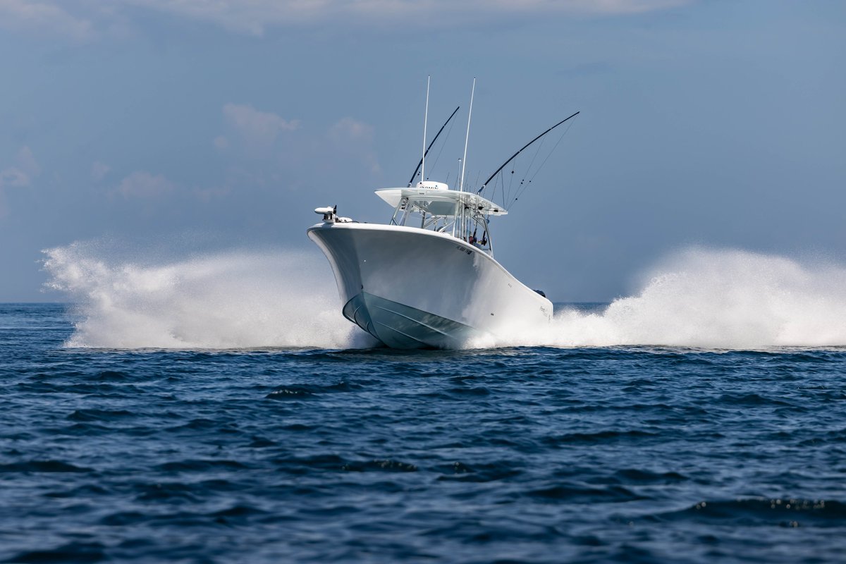 taco_marine's tweet photo. Take your offshore fishing to the next level! 🔝💪 Upgrade your outrigger system with our award-winning Open Water Internally Rigged Tele-Outrigger Poles for smoother deployment, less tangling, and pro-level performance.

📸: @SportsmansADV 
 
#TACOOnboard #FishSmarter #LevelUp https://t.co/kTOvPJoSgO