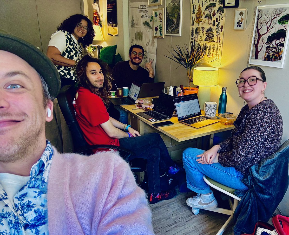 - Great newsssssss ! - 
KeatBeck très heureux d’être soutenu par la Drac Culture et Lien Social pour notre création Derrière La Forêt à destination des seniors!
L’ecocitoyenneté comme un cadre créatif oú chacune et chacun peut redevenir acteur de son paysage à n’importe quel âge!