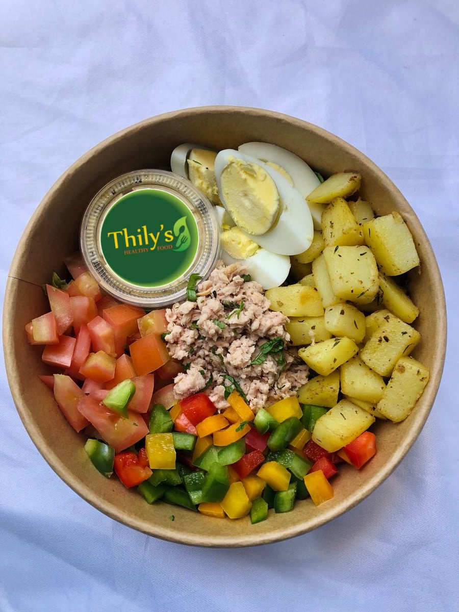 s_thily's tweet photo. La Niçoise, une explosion de goût et de saveurs 🥗☺️
#Healthy #bienmanger #sport #energie #reequilibrage https://t.co/CklVSRtF3p